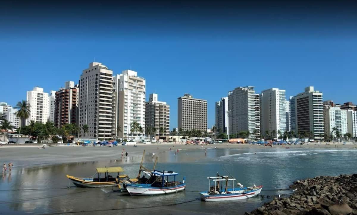 Apto Com Garagem E Lavanderia Em Frente A Praia Гуаружа Екстериор снимка